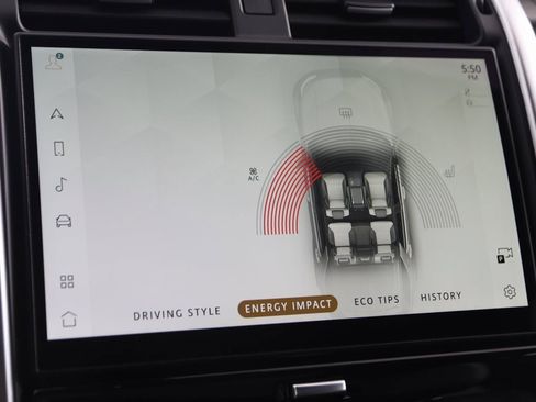 Used 2023 Land Rover Discovery S R-Dynamic image 38