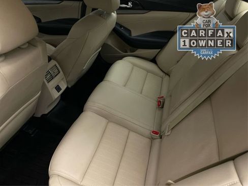 Used 2018 Nissan Maxima 3.5 SL FWD image 11