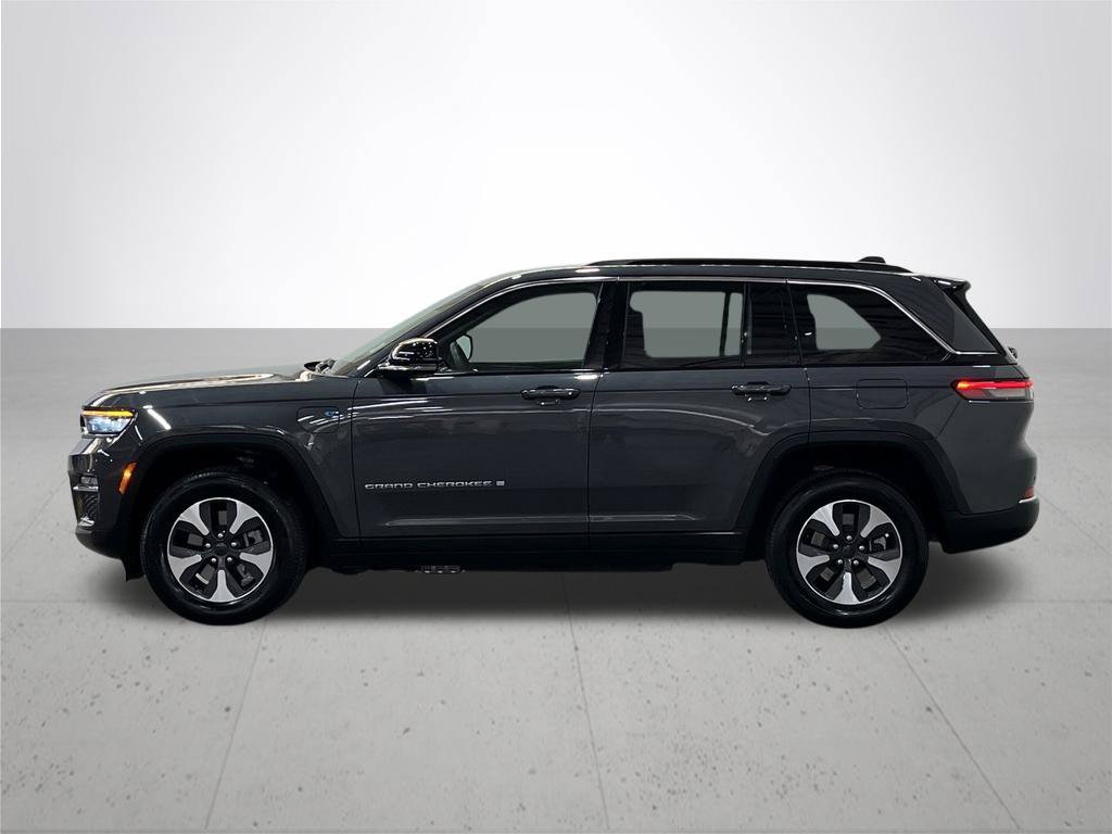 Used 2024 Jeep Grand Cherokee Limited 4xe AWD/4WD image 15