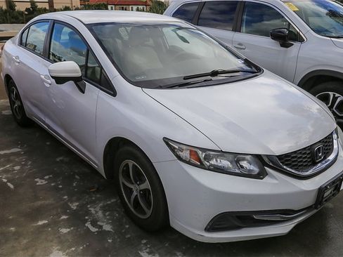 Used 2015 Honda Civic SE image 2