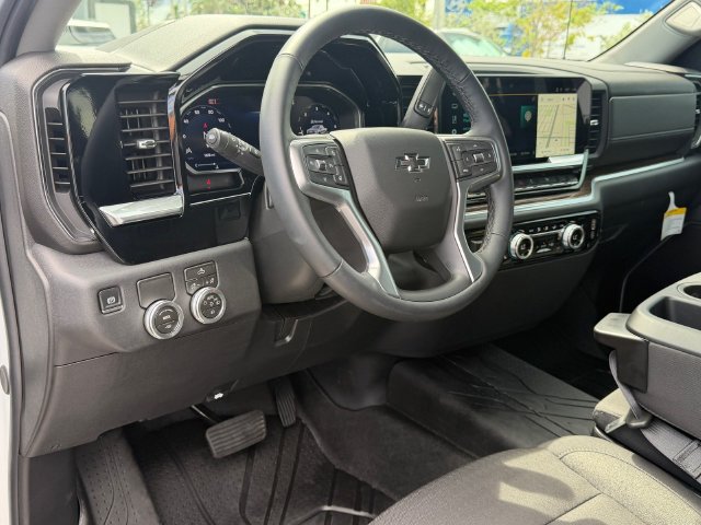 Used 2026 Chevrolet Silverado 1500 RST w/ RST Select Package RWD image 3