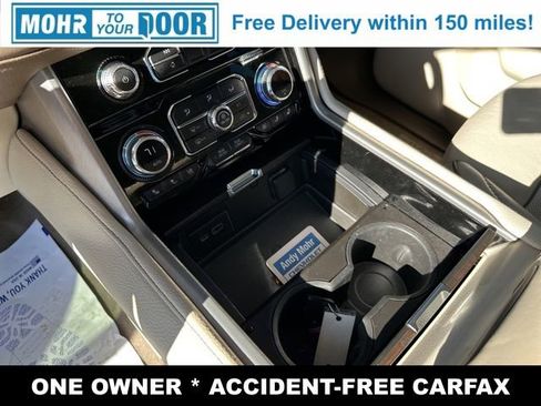 Used 2021 GMC Yukon Denali w/ Denali Premium Package image 20