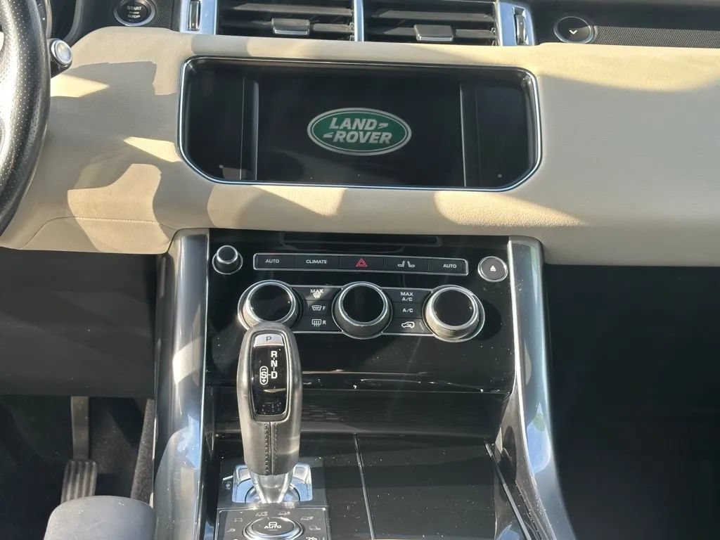 Used 2016 Land Rover Range Rover Sport Supercharged AWD/4WD image 18