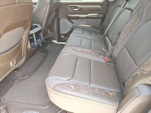Used 2025 RAM 1500 Limited AWD/4WD image 16