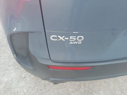 Used 2024 MAZDA CX-50 AWD 2.5 S w/ Premium Package image 9