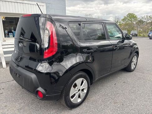 Used 2016 Kia Soul FWD image 5