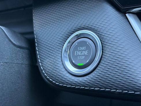 New 2026 Chevrolet Equinox LT image 21