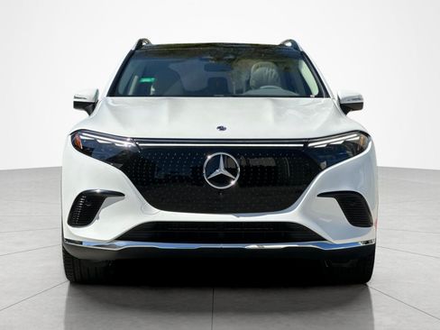 New 2026 Mercedes-Benz EQS 400 4MATIC SUV image 8
