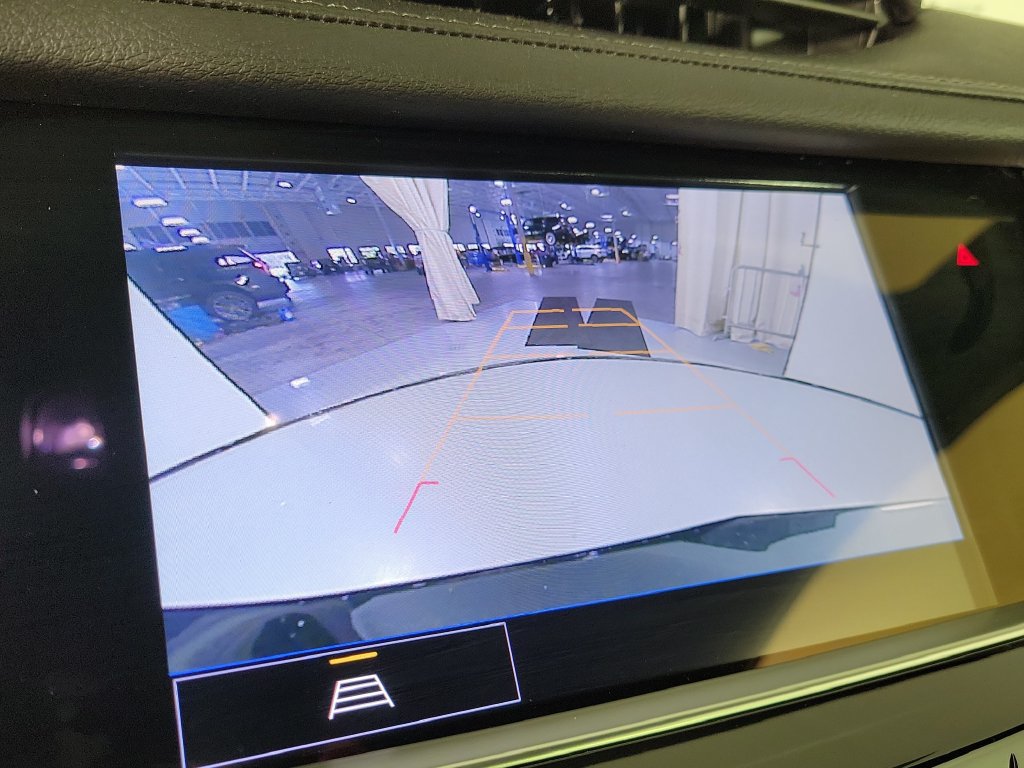 Used 2023 Cadillac XT5 Luxury FWD image 26