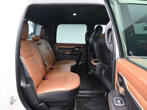 Used 2023 RAM 2500 Limited AWD/4WD image 12