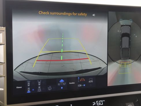 Used 2025 Toyota Tundra Platinum image 10