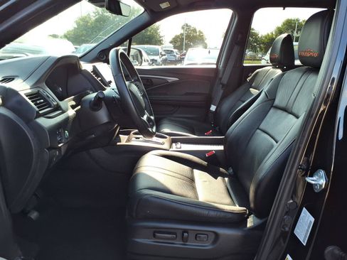 Certified 2023 Honda Passport TrailSport image 18