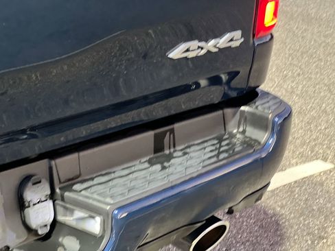 Used 2021 RAM 1500 Limited image 6