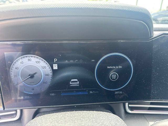 Certified 2024 Hyundai Elantra SEL w/ Convenience Package FWD image 15