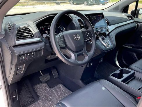 Used 2024 Honda Odyssey EX-L image 14