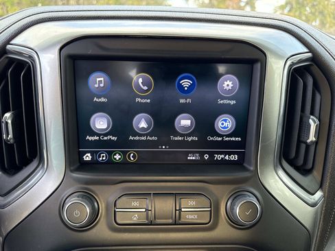 Used 2021 Chevrolet Silverado 1500 LT Trail Boss image 23