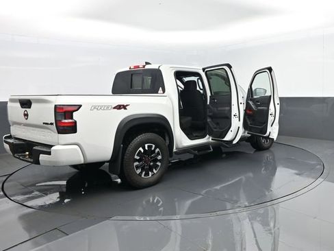 Used 2024 Nissan Frontier PRO-4X w/ Off-Road Protection Package AWD/4WD image 27