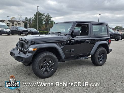 Used 2025 Jeep Wrangler Sport image 4