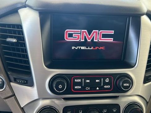 Used 2015 GMC Yukon SLT AWD/4WD image 12