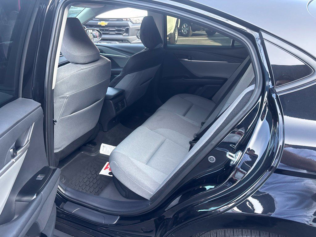 Used 2025 Toyota Camry LE w/ Convenience Package FWD image 11