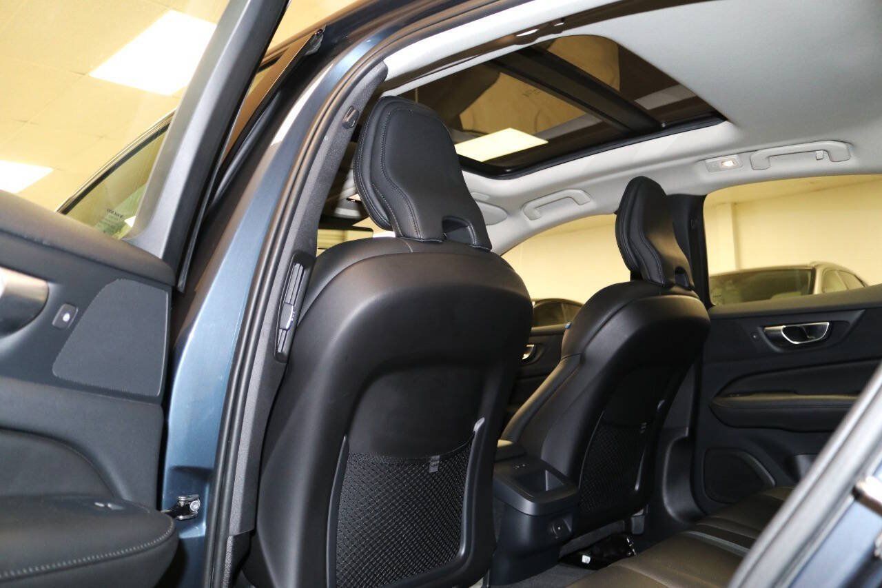 Used 2024 Volvo S60 B5 Plus FWD image 75