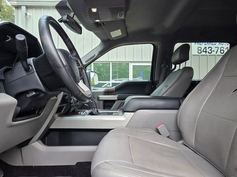 Used 2016 Ford F150 Lariat RWD image 11