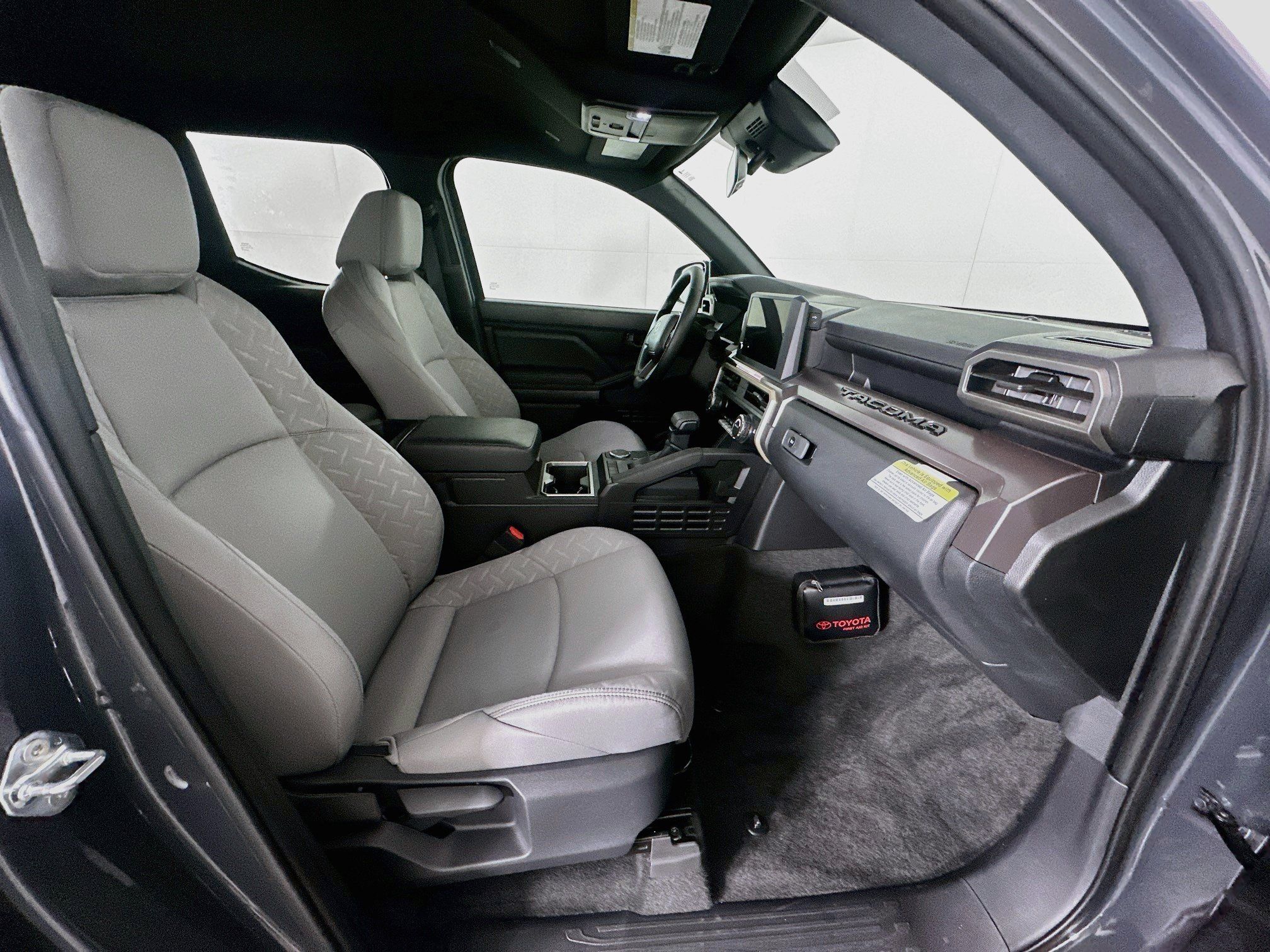 Used 2026 Toyota Tacoma SR5 RWD image 30