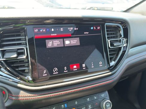 Used 2024 Dodge Durango GT AWD/4WD image 9
