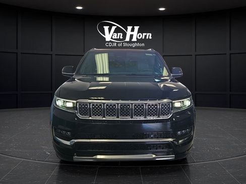 Used 2022 Jeep Grand Wagoneer Series II AWD/4WD image 2