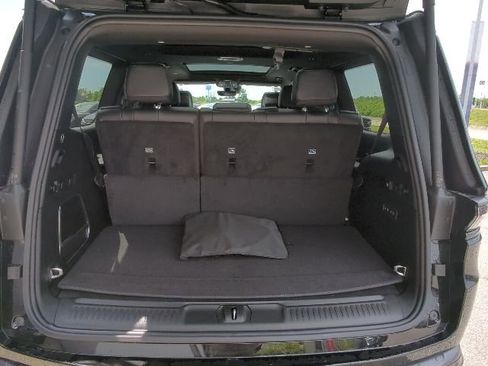 New 2026 Jeep Grand Wagoneer Limited AWD/4WD image 41