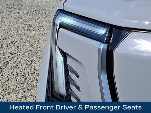 Used 2024 GMC Sierra EV Denali image 28