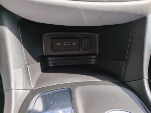 Used 2023 Chevrolet Equinox LS w/ Driver Confidence II Package FWD image 29