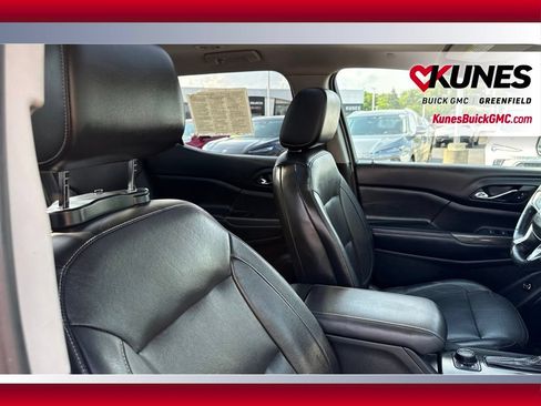 Used 2018 GMC Acadia SLT AWD/4WD image 42
