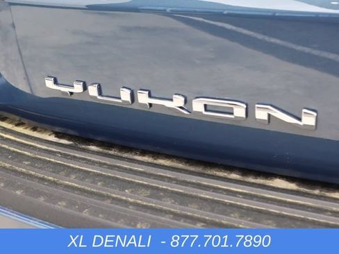 New 2026 GMC Yukon XL Denali w/ Sun & Power Step Package AWD/4WD image 8