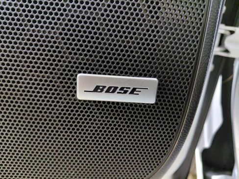 Used 2024 Buick Enclave Premium image 28