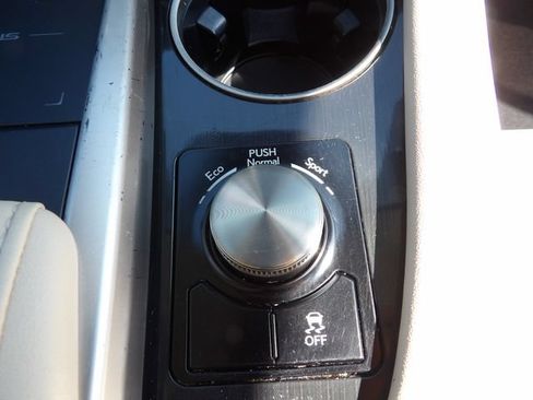 Used 2021 Lexus RX 350 FWD w/ Accessory Package image 18