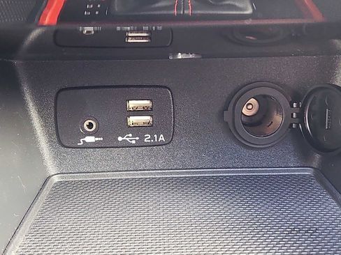 Used 2021 Subaru Forester Sport image 17