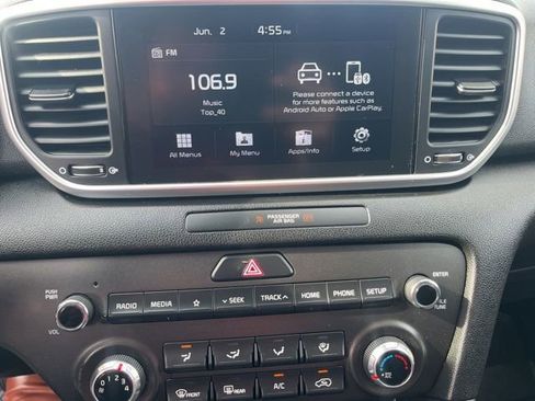 Used 2022 Kia Sportage LX AWD/4WD image 10