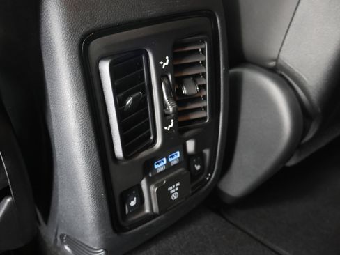 Used 2024 Dodge Durango SRT AWD/4WD image 40