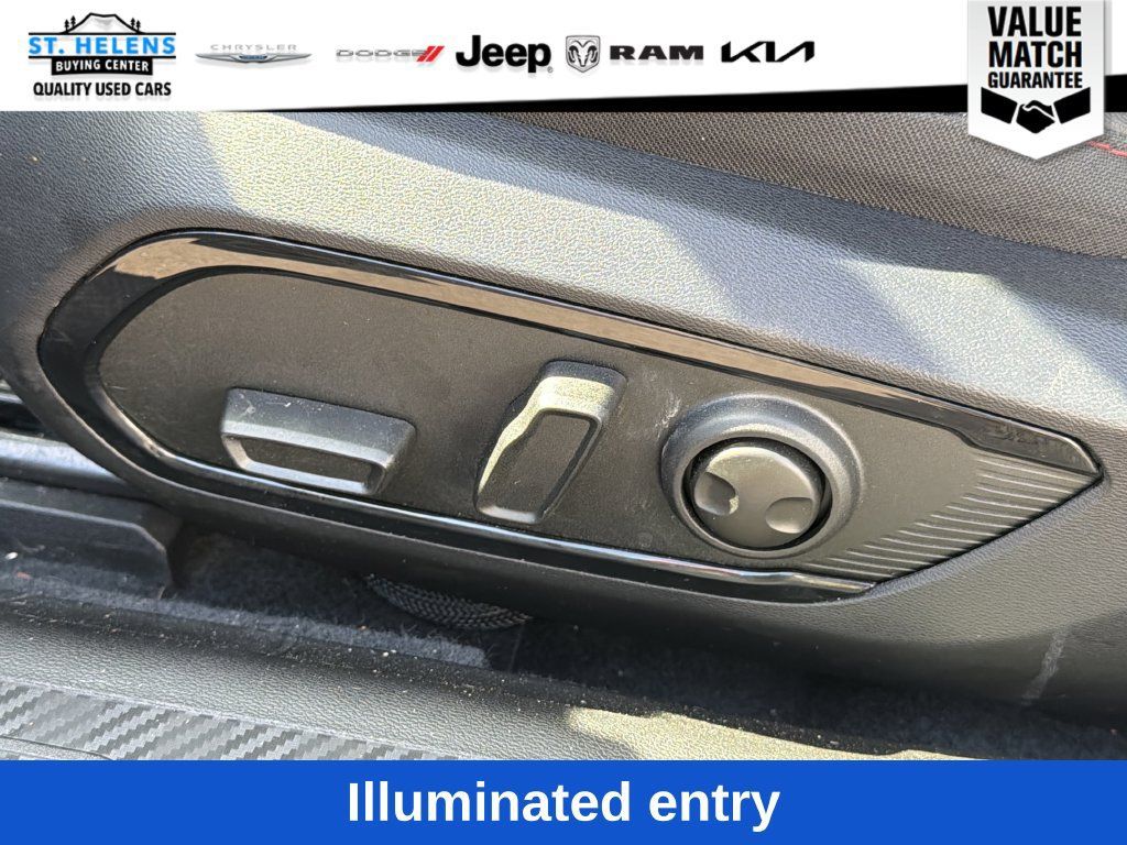 Used 2026 Dodge Charger Scat Pack AWD/4WD image 16