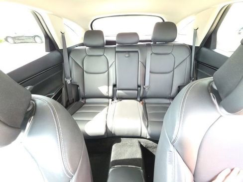 Used 2025 Genesis GV70 2.5T AWD/4WD image 19