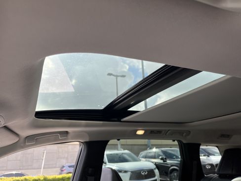 Certified 2024 INFINITI QX60 Luxe FWD image 29