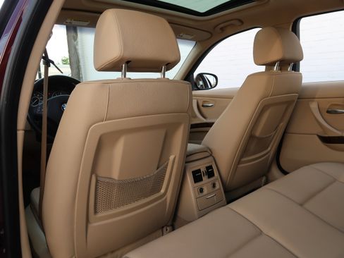 Used 2009 BMW 335d Sedan RWD image 29