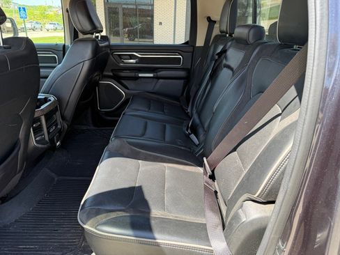 Used 2020 RAM 1500 Laramie AWD/4WD image 19