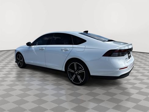 Certified 2026 Honda Accord SE image 4