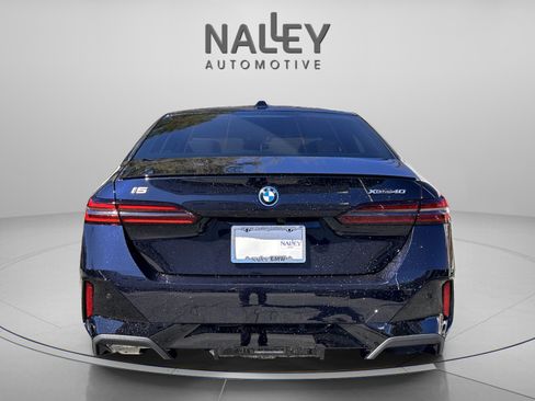 New 2026 BMW i5 eDrive40 w/ M Sport Package image 3