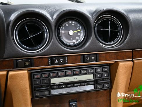 Used 1989 Mercedes-Benz 560 SL image 45