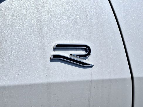 New 2026 Volkswagen Tiguan SE R-Line AWD/4WD image 19