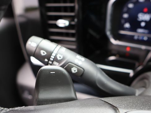 Used 2022 Chevrolet Silverado 1500 High Country w/ High Country Premium Package image 25