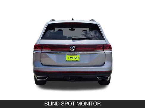Used 2024 Volkswagen Atlas SE FWD image 8